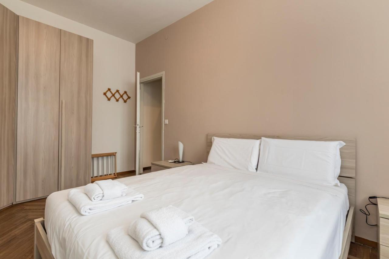 I Host Apartment - Giambellino 40 米兰 外观 照片