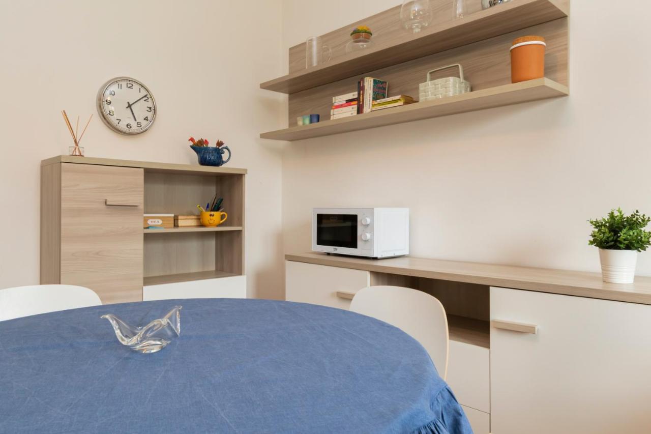 I Host Apartment - Giambellino 40 米兰 外观 照片